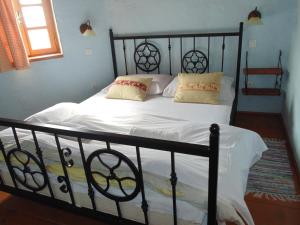 Posteľ alebo postele v izbe v ubytovaní Guest House Kozjak