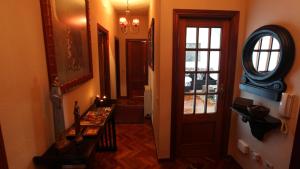 Posezení v ubytování Apartamentos Spellos en Malpica