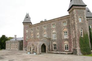 Imagen de la galería de Llandeilo Farmhouse, en Llandeilo