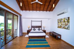 Letto o letti in una camera di Amaranthe Bay Resort & Spa