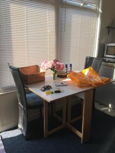 Galeriebild der Unterkunft Luxury Cabin in Dartmouth + 1 Foto