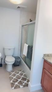 Afbeelding uit fotogalerij van Pasadena Room with private bathroom in Pasadena