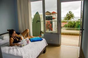 Foto dalla galleria di Room2Board Hostel and Surf School a Jacó