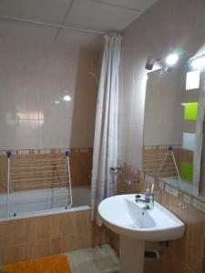Kúpeľňa v ubytovaní Apartamento San Carlos de la Rápita + 4 fotografie