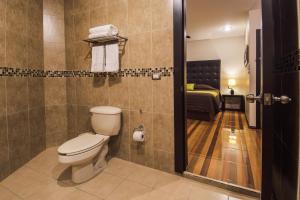 Koupelna v ubytování Hotel Majova Inn Xalapa + 29 fotografií