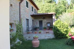 A garden outside Poggio Savelli