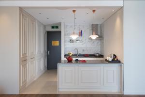 Cucina o angolo cottura di Ramada by Wyndham Daejeon