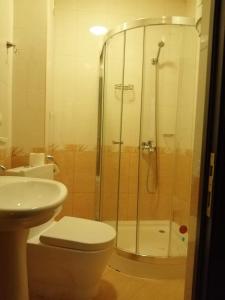 Ένα μπάνιο στο Apartment Lake Tryavna