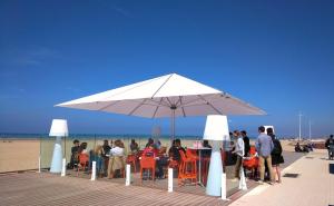 Afbeelding uit fotogalerij van Belle Rade Les pieds dans l'eau in Duinkerke