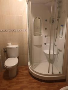 A bathroom at HOSTAL EL ESCUDO