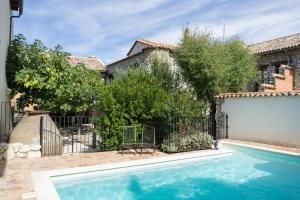 Bazén v ubytování La casa del tio Luis nebo v jeho okolí