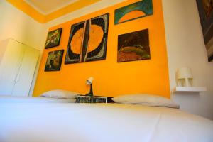 A bed or beds in a room at A Casa dell'Artista ViKi