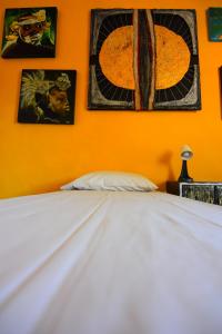 A bed or beds in a room at A Casa dell'Artista ViKi