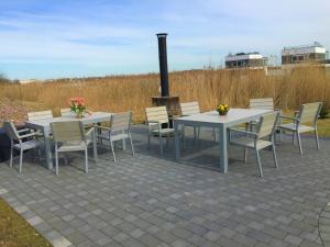 Fotografie z fotogalerie ubytování Schwimmendes Haus Robby II v destinaci Bitterfeld