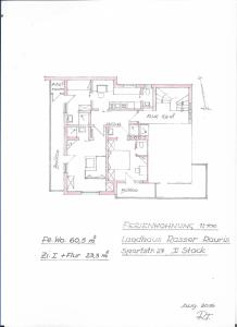 un plan d'étage d'une petite maison avec des dessins dans l'établissement Landhaus Rasser, à Rauris