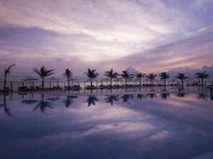 Бассейн в Swandor Cam Ranh Resort-Ultra All Inclusive или поблизости