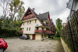 Budova, v ktorej sa apartmán nachádza