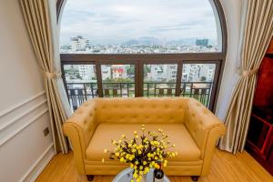 Зона вітальні в Menora Grand Da Nang