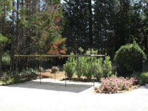 Zahrada ubytování Résidence Miro, gîtes climatisés avec piscine et tennis