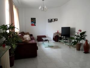 Televiisor ja/või meelelahutuskeskus majutusasutuses Villa Naxxar Malta