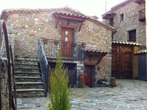 Το κτήριο όπου στεγάζεται  the country house