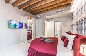 Ένα ή περισσότερα κρεβάτια σε δωμάτιο στο Rialto Luxury Flat +37 φωτογραφίες