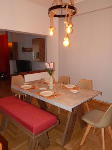 Fotografie z fotogalerie ubytování ATHENS RIVIERA SEA VIEW APARTMENT v destinaci Piraeus