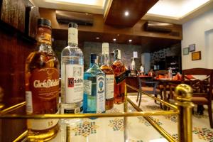 Fort JadhavGADH -A GADH Heritage Hotel的酒水