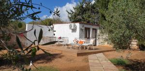 En have udenfor Villa Serena Alghero