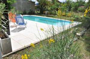 Swimming pool sa o malapit sa Las Artes Lodge