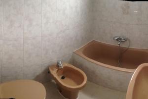 A bathroom at Ático en Ciudad Jardín