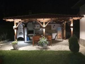 Vonkajšia záhrada v ubytovaní Vourvourou Antonis House
