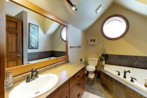 Ένα μπάνιο στο Polar Peak +24 φωτογραφίες