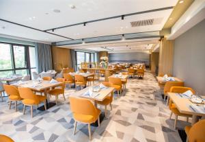 杭州紫金港莎玛酒店 - 近浙大紫金港校区，地铁2号5号线的休息区