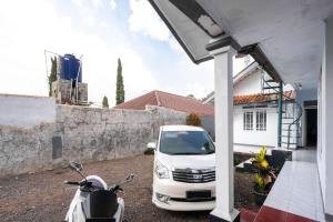 Fotografie z fotogalerie ubytování RedDoorz Syariah near RSUD Cimacan v destinaci Bogor + 9 fotografií
