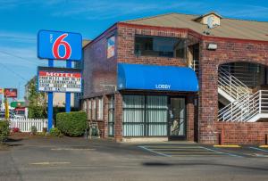 Gallery image of Motel 6-Canby, OR in Canby