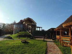 Vonkajšia záhrada v ubytovaní Guest House Kozjak