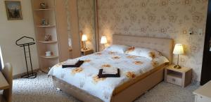 Ein Bett oder Betten in einem Zimmer der Unterkunft Comfort and Views