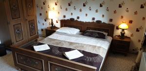Ein Bett oder Betten in einem Zimmer der Unterkunft Comfort and Views