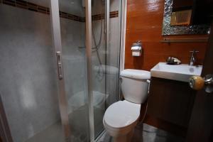 Koupelna v ubytování Ao Nang Home Stay - Adults Only + 37 fotografií
