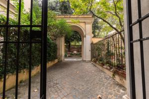 Gallery image of Palazzo Pamphili Lecca di Guevara in Rome