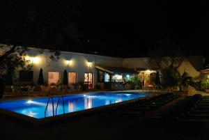 Bazén v ubytování Soller Garden nebo v jeho okolí