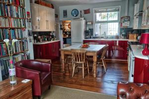 A restaurant or other place to eat at Gray's Inn 