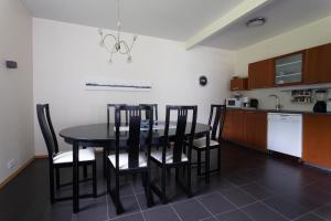 Kuchyň nebo kuchyňský kout v ubytování Guesthouse Dalbaer + 12 fotografií