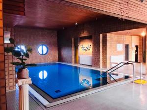 Bazén v ubytování COAST HOUSE Sky Suite nebo v jeho okolí