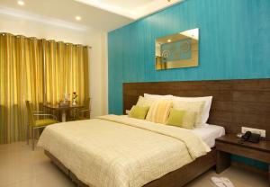 Gallery image of BIZZ Tamanna Hotel in Pune
