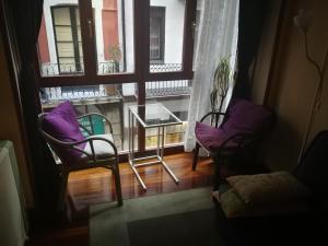 Posedenie v ubytovaní Apartamento Artekale
