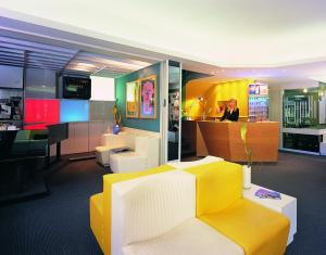 TV a/nebo společenská místnost v ubytování Hotel Gambrinus