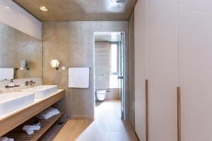 Kúpeľňa v ubytovaní Sissy Luxury Villa Chania