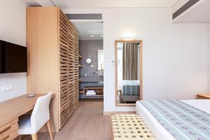Posteľ alebo postele v izbe v ubytovaní Sissy Luxury Villa Chania